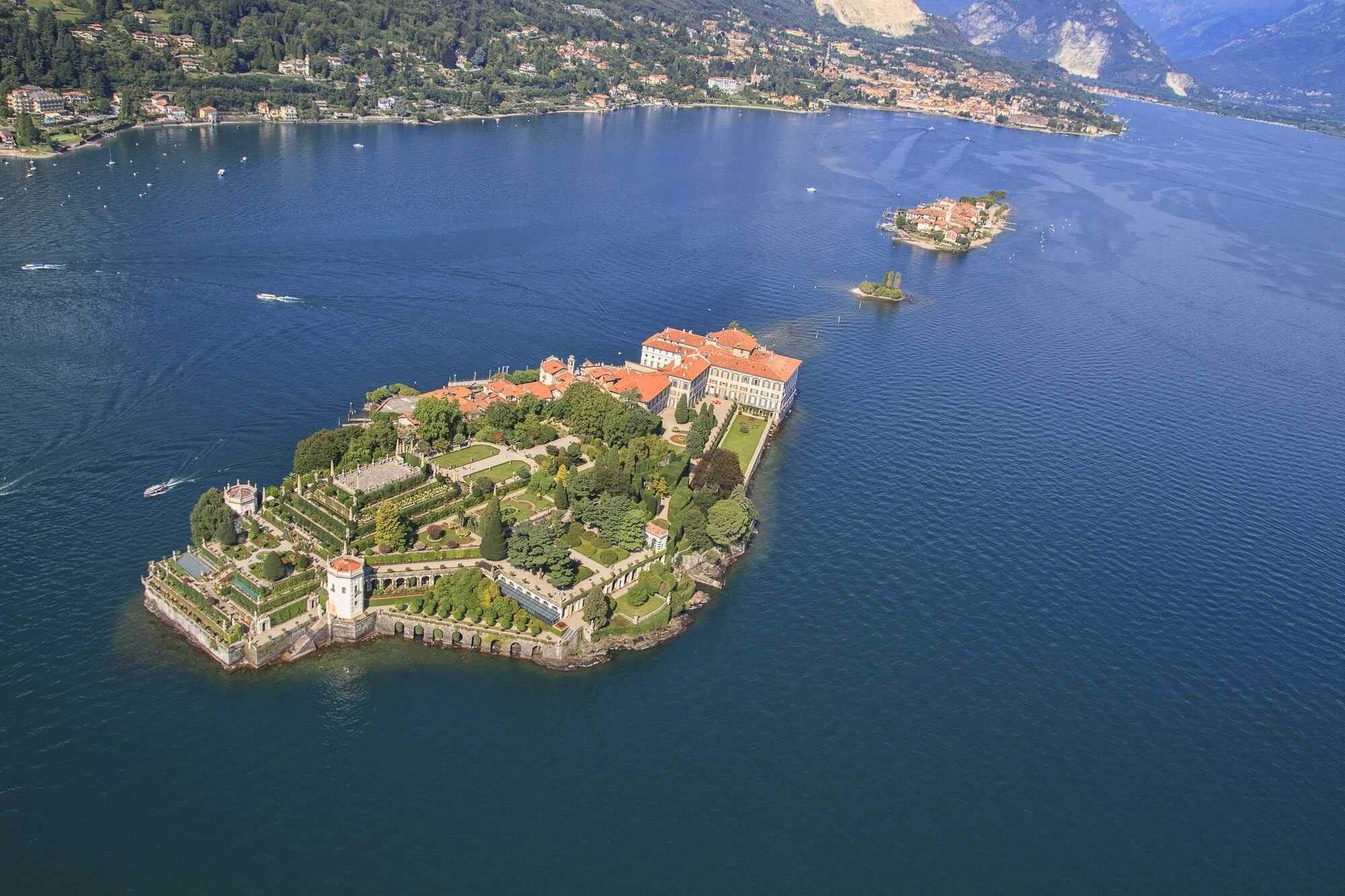 Il Lago Maggiore visito dal cielo 伊語・英語版 Il Lago Maggiore visito dal cielo 伊語・英語版 【公式通販】
