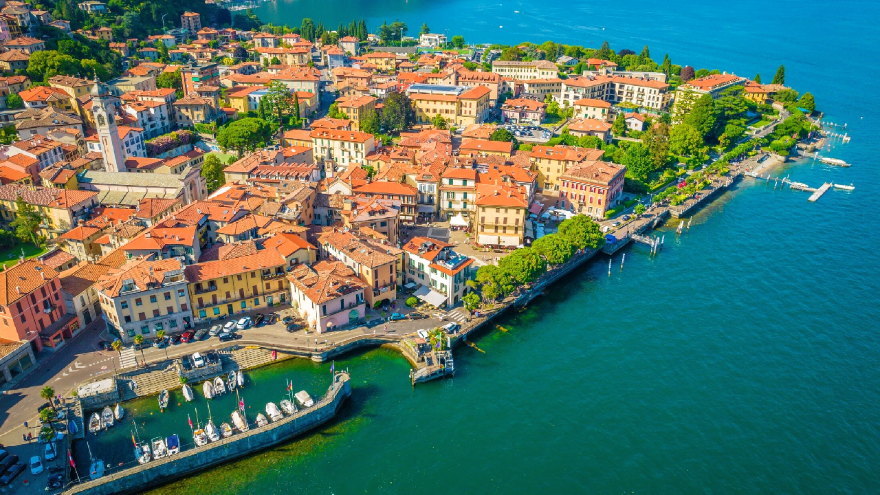 Cernobbio and Western Shore